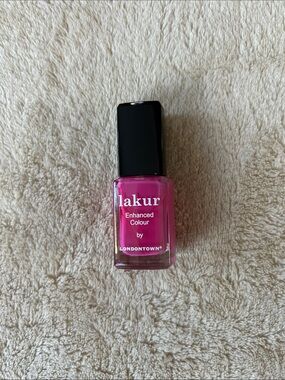 Lakur by Londontown in summer Fling nail polish
